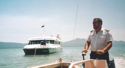 Kapitän Bill und der Hinchinbrook-Explorer