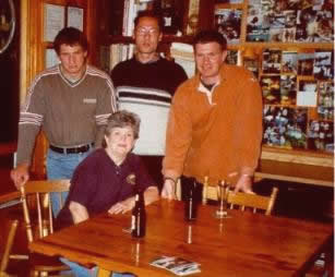 Nancy mit ihren Three German Guests